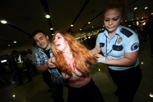 FEMEN İSTANBUL'DA 11