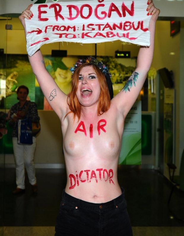 FEMEN İSTANBUL'DA 2