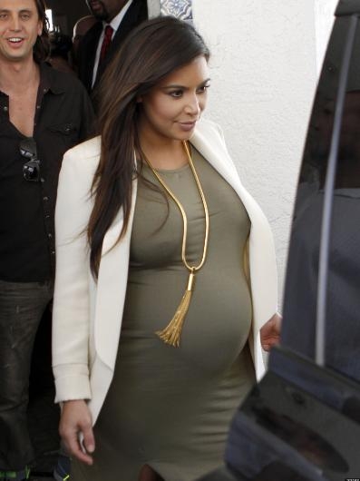 Kim Kardashian ikinci bebeğini gösterdi 18