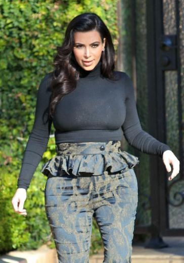 Kim Kardashian ikinci bebeğini gösterdi 8