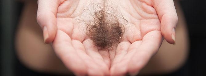 Saç dökülmesinin 20 nedeni 22