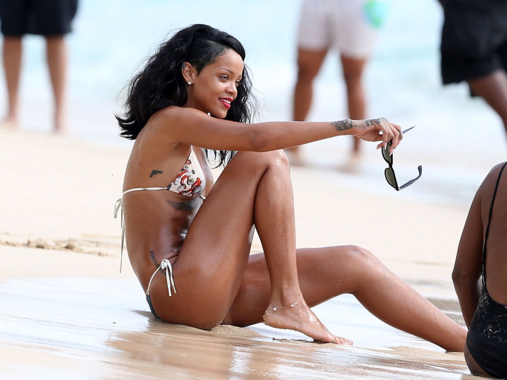 Rihanna hakkında bilmediğiniz 5 şey 1