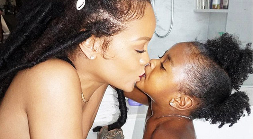 Rihanna’nın yeğen sevgisi