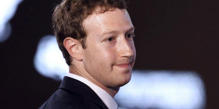 Ateist Zuckerberg dine döndü
