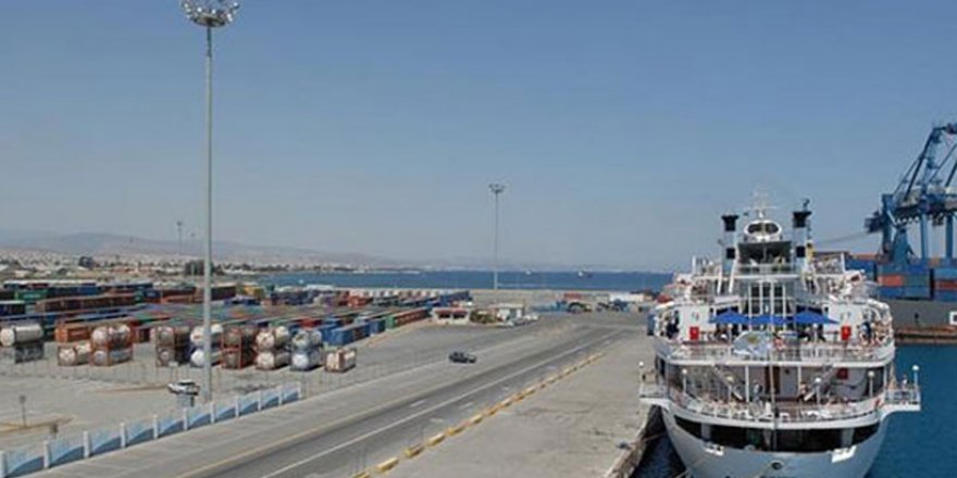 Girne Limanı'nda sadece acil olaylara hizmet verilecek