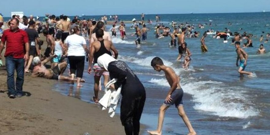 Antalya'nın Gazipaşa ilçesinde, Suriyelilerin plajlara girişi yasaklandı