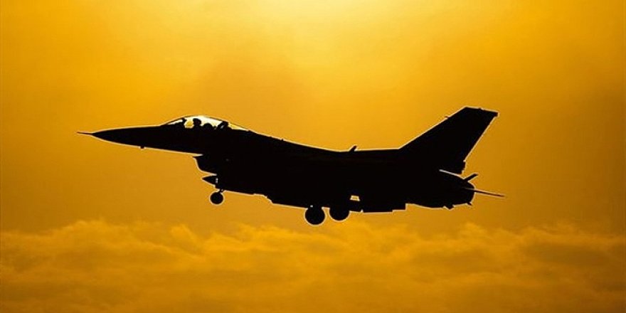 F16'LAR GECE UÇUŞUYLA ŞAFAK NÖBETİNİ SELAMLAYACAK