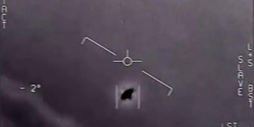 Pentagon ilk kez paylaştı: UFO görüntülerini yayınladılar