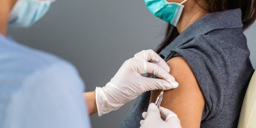 Corona aşısında büyük hata: Deneklerde HIV antikoru çıktı