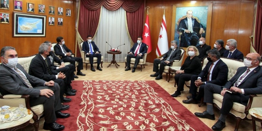 Başbakan Saner, Merkez Bankası ve Bankalar Birliği yetkililerini kabul etti