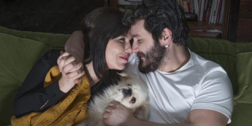 Yazar Pucca, intikam almak için Sevgililer Günü'nde eski eşine çelenk gönderdi