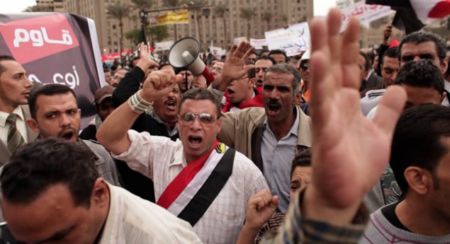 MISIR'DA REFERANDUMA DOĞRU