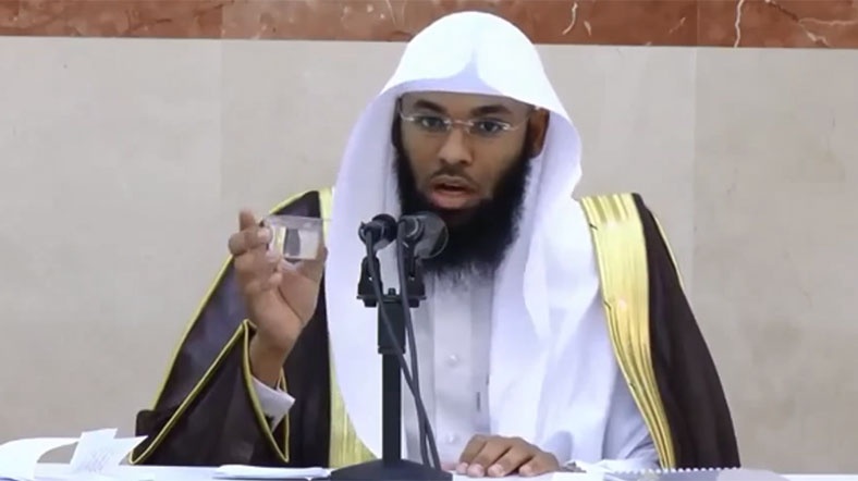 Suudi imam: "Dünya dönmüyor"...Ne büyük tesadüf, tam da...