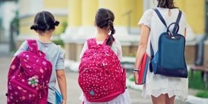 Okul çantaları çocuğu fıtık edebilir