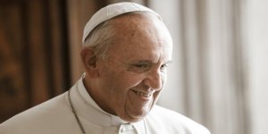 Papa’dan ‘herkese maaş’ önerisi