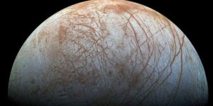 NASA’dan heyecan yaratan çalışma: Europa’nın buzul okyanusunun altında hayat olabilir