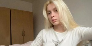 Şarkıcı Aleyna Tilki, yatak odasında iç çamaşırıyla poz verdi