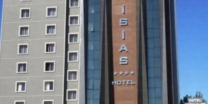 Isias Otel'in enkazında yakınlarını kaybeden aileler adalet istiyor: 'Cinayetten yargılanmalılar'