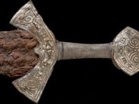 1000 yıllık kılıcın gizemi