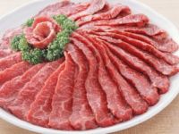Aşırı kırmızı et tüketimi katarakt riskini artırıyor