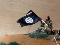 İNGİLTERE KIBRIS'TAN IŞİD'İ BOMBALIYOR