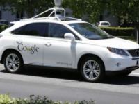 Google'ın Sürücüsüz Otomobili Otobüse Çarptı